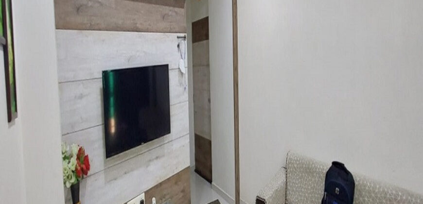 FLAT IN VASTRAL