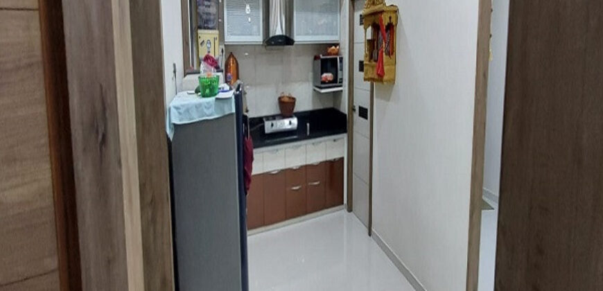 FLAT IN VASTRAL