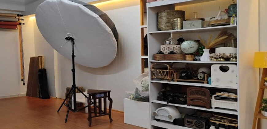 OFFICE IN NIKOL